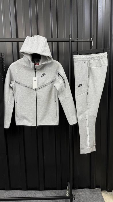 Детски Nike Tech Fleece Reflective от 10 до 18г