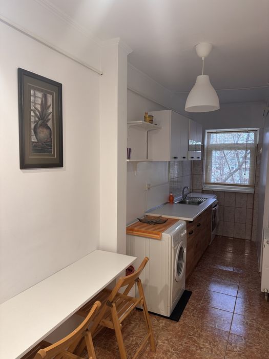 Garsoniera de vanzare