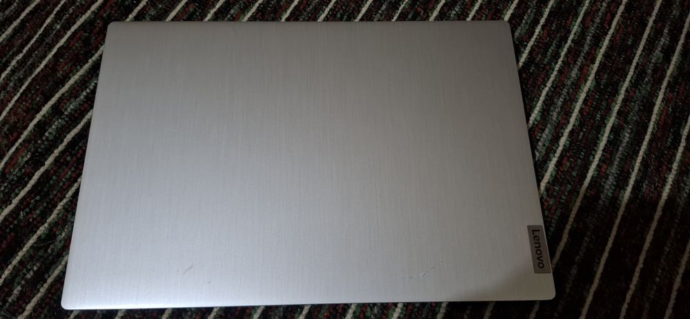 Lenovo, Intel Celeron (inside) 4/528 SSD