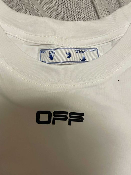 Vand Tricou Off White, nou cu eticheta, marimea L dar potrivit XL