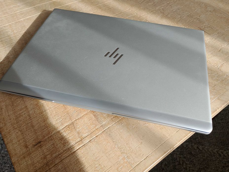 Лаптоп HP Elitebook 745 G5