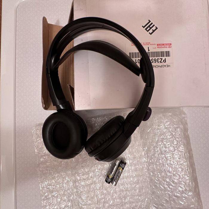 Наушники универсальные безпроводные