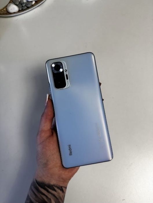 Продам Xiaomi Redmi Note 10 Pro