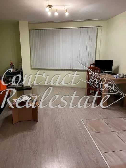 Дава се под наем Двустаен апартамент в Варна, Конфуто - 45 кв.м за 420 € - Снимка #1