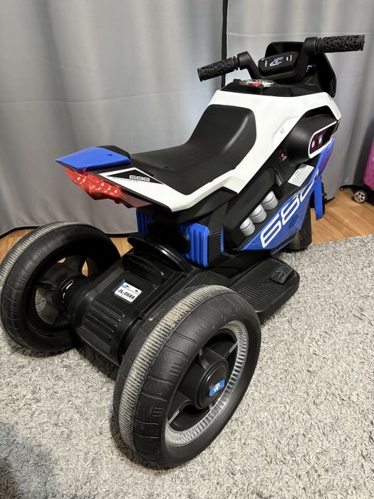 Motocicleta pentru copii