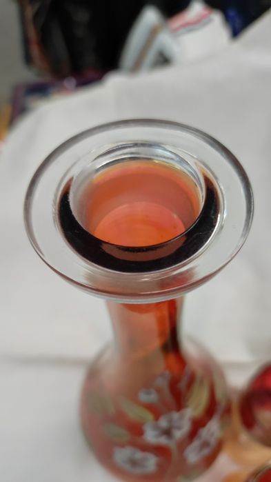 Сервиз шише с шест чаши