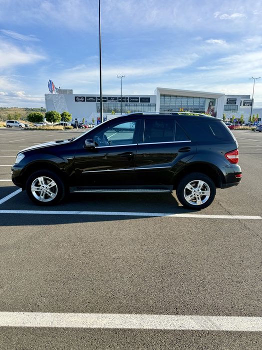 Mercedes ML350 4Matic 2011 Airmatic V6