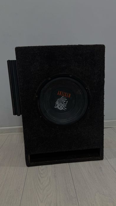 Сабвуфер с усилителем