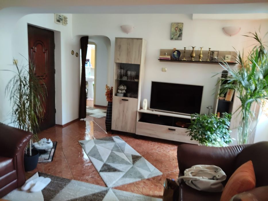 Apartamet Busteni