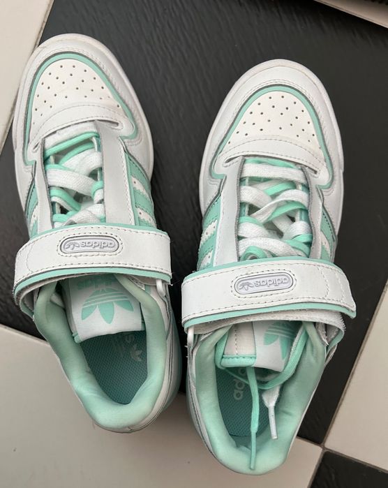 обувки Nike, Adidas и Hoka