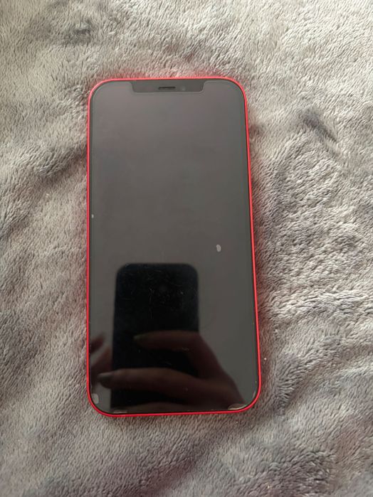 Telefon Iphone 12 rosu
