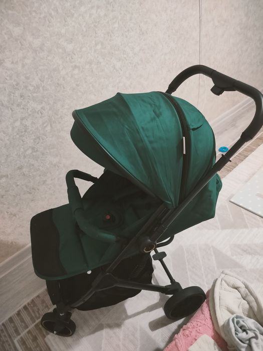 Коляска в хорошем состоянии,мало использовали