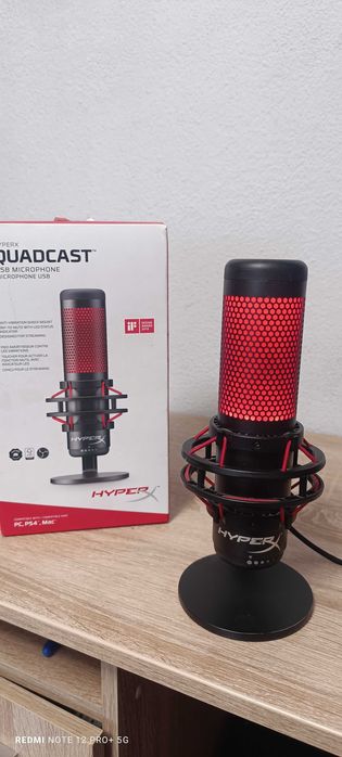 Vand Microfon HyperX QuadCast, USB