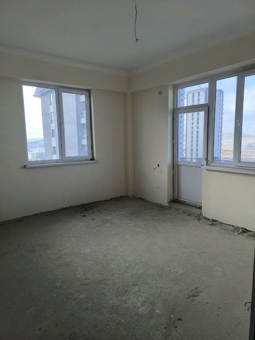 Срочно продаётся 2 комнатная квартира в городе Чирчике