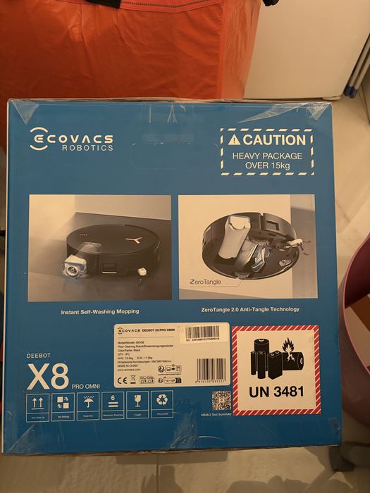 Ecovacs Deebot X8 Pro Omni Nou Aspirator Robot 12 in 1 Cu Mop