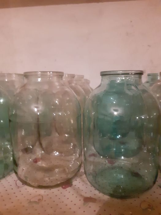 Продам 5 литровые банки