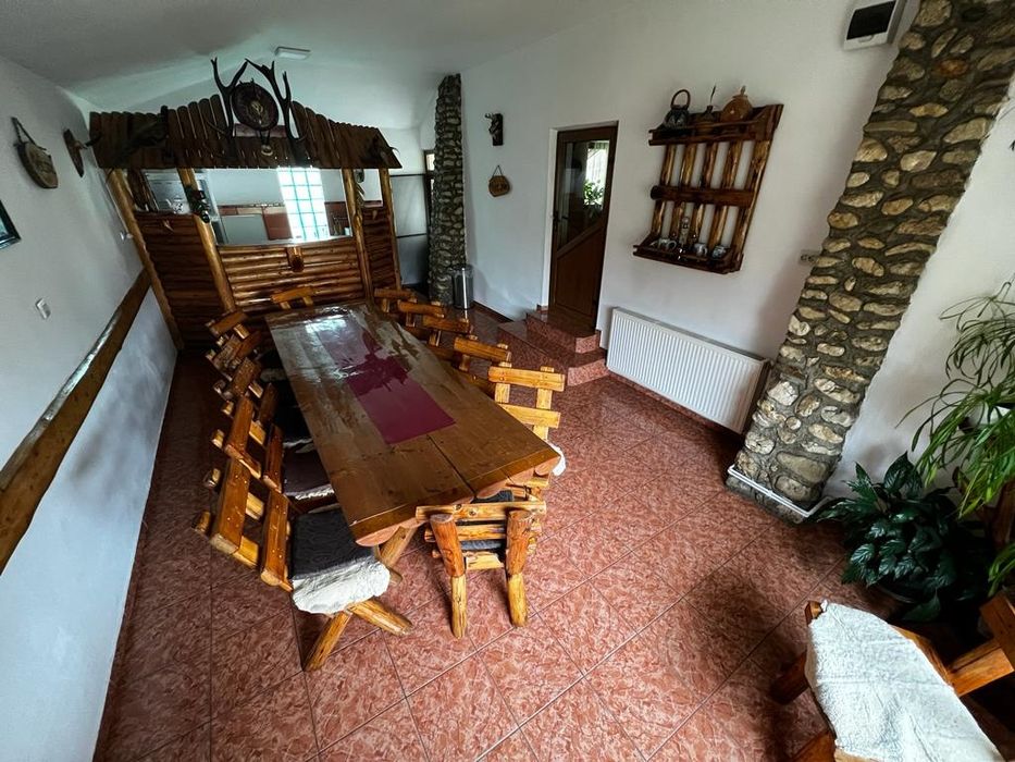 Cabană de inchiriat la Rucăr liberă 6