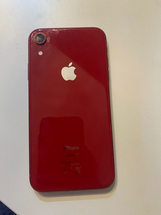 IPhone XR rosu 64gb