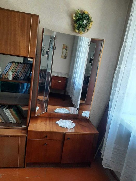 Продам трельяж-трюмо