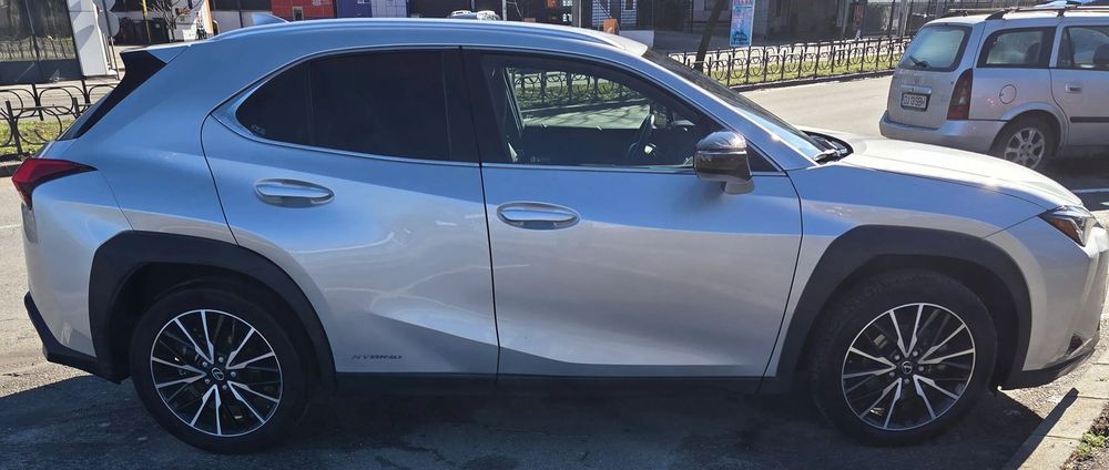 Lexus UX Lexus Hibrid 250h Business Edition- Garantie 2031