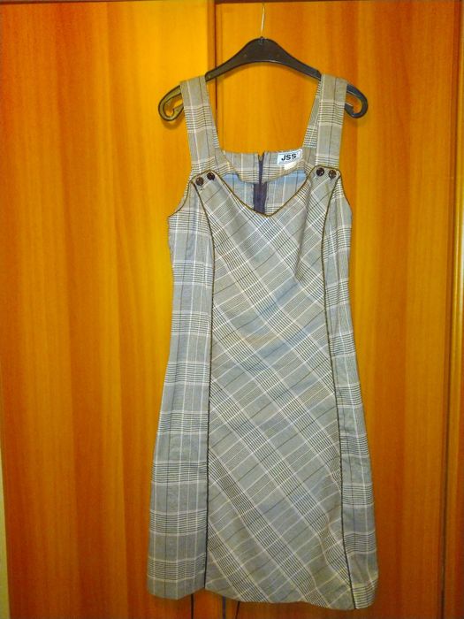 Rochii casual marime 40-42