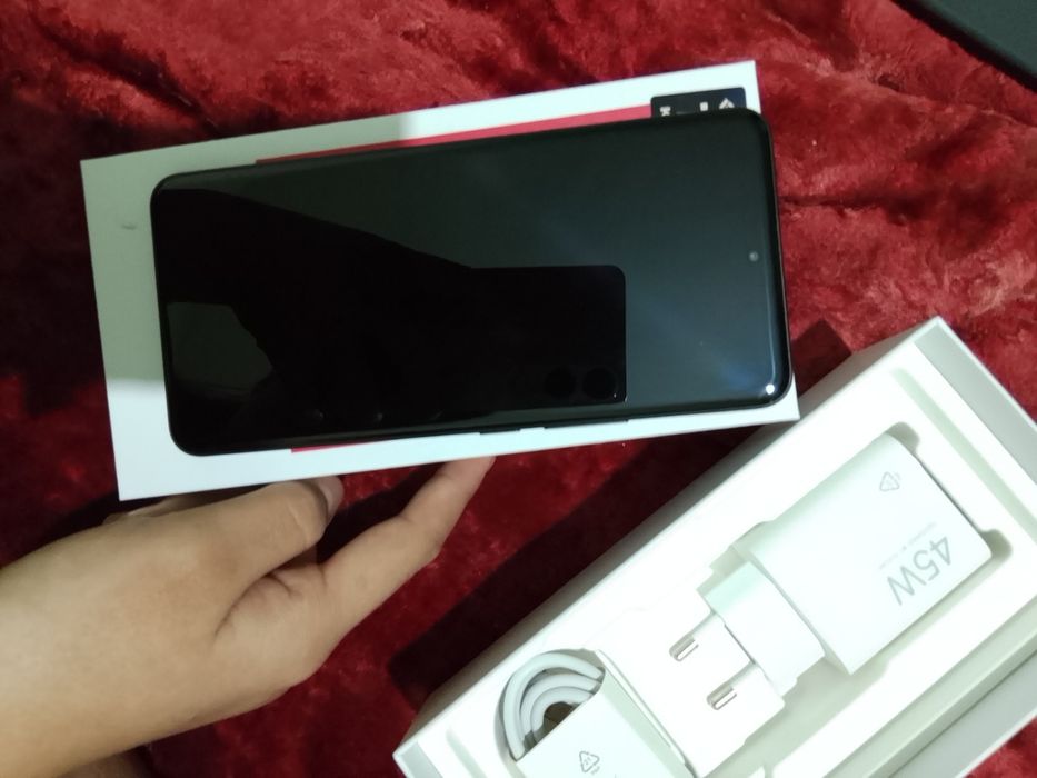 Redmi note 15 pro 1 yil kafolat