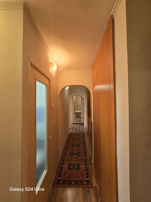 3 camere Decebal