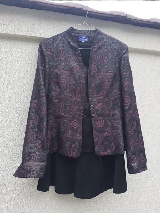 Compleu damă elegant.