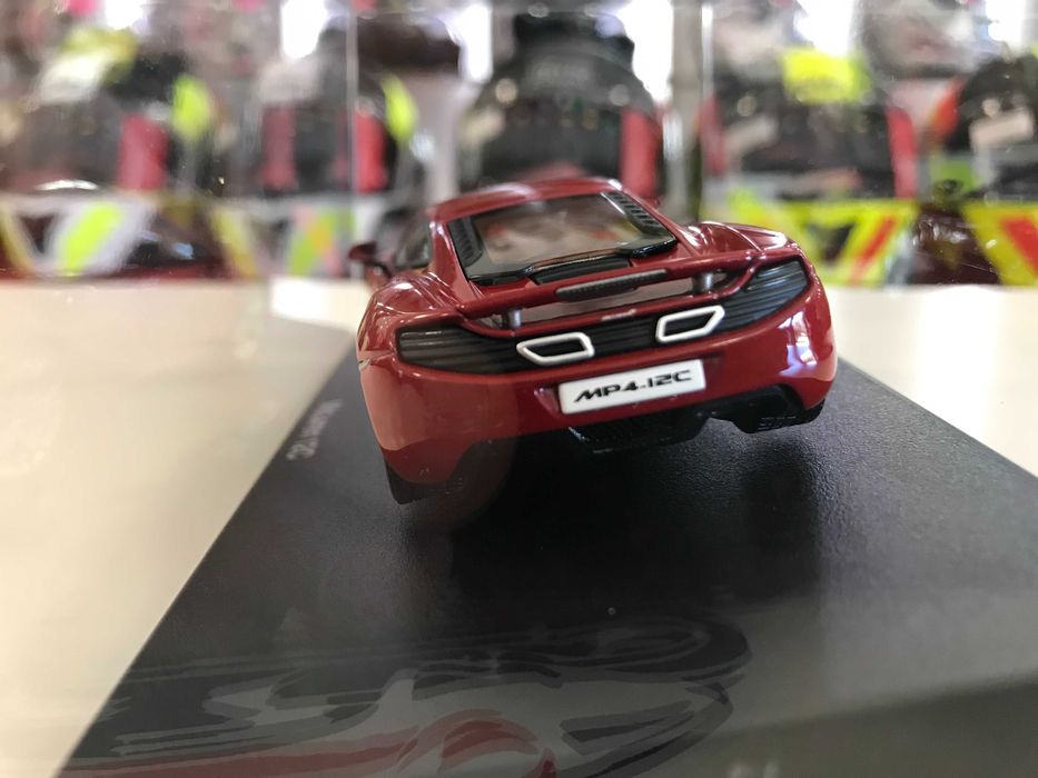 AUTO ART  Колекционерски модел метална количка McLAREN 12C 1:43 NEW