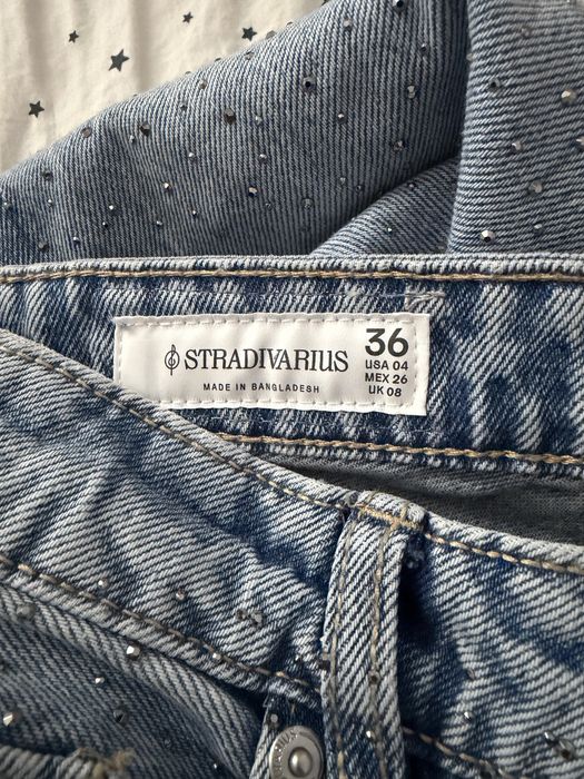 Дънки Stradivarius нови