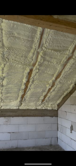 Izolatii Cu Spuma Poliuretanica