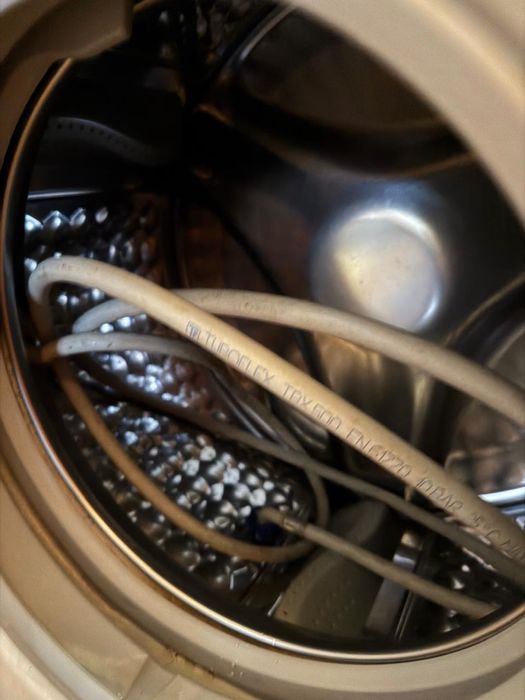 Продам стиральную машинку