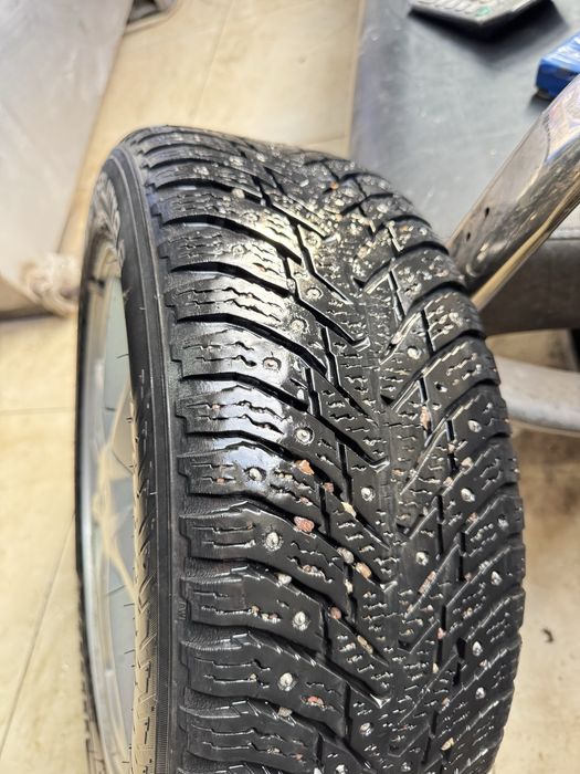 продам колеса(зима)