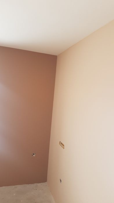 Вътрешни ремонти боядисване Шпакловки гипсокартон Плочки