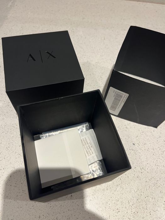 Armani Exchange часовник