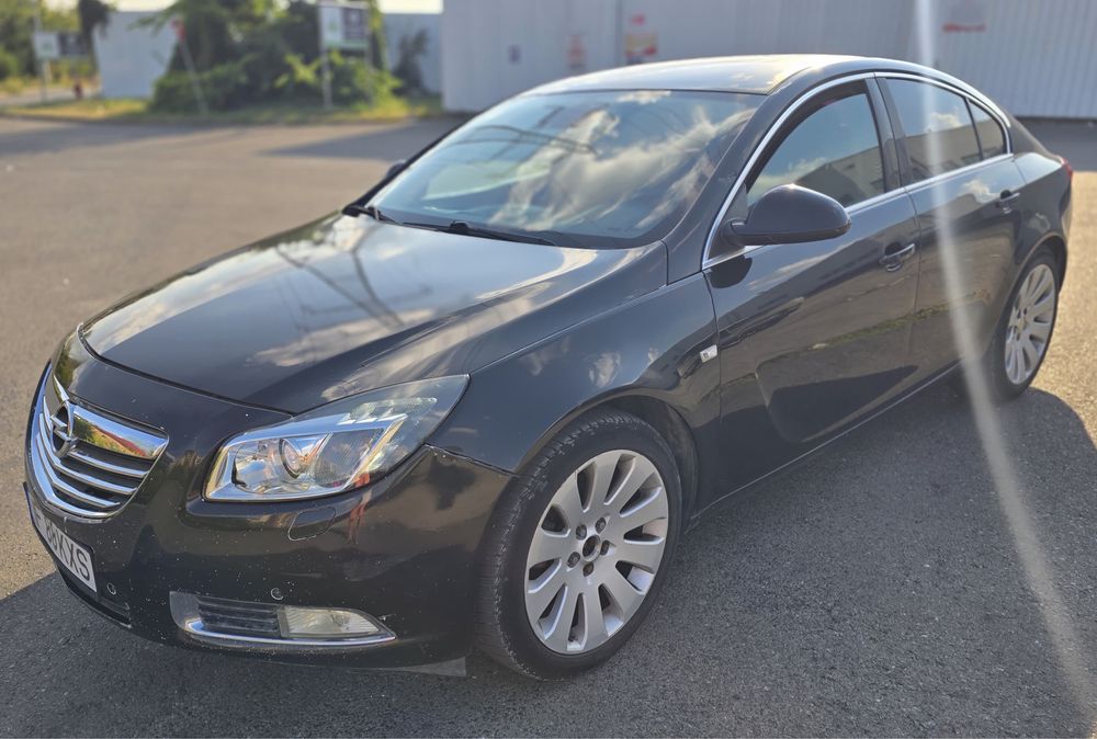 Opel Insignia 2011