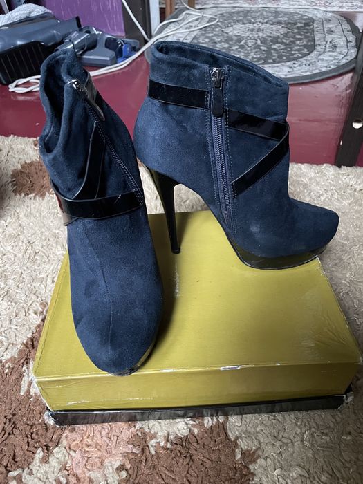 Ботильоны за 2000 тенге