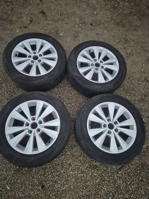 Roti vw golf 7 205/55 R16 cu anvelope de vara.