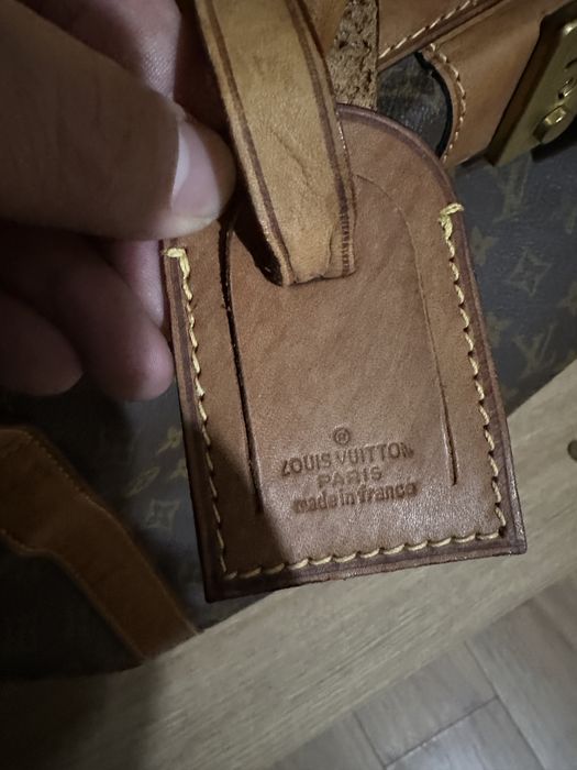 Пътна чанта на Louis Vuitton напълно оригинална