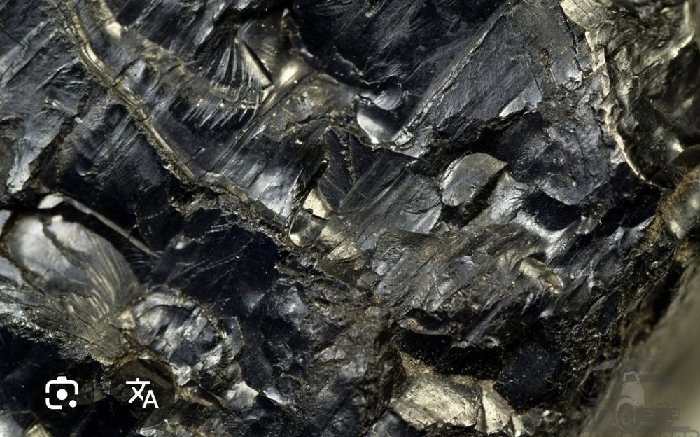 Блестящий крупный уголь Каражыра