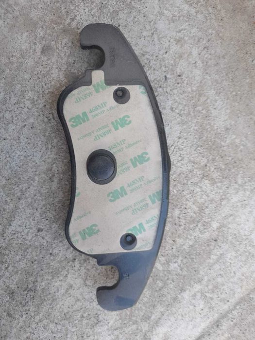 Колодки дисковые AUDI