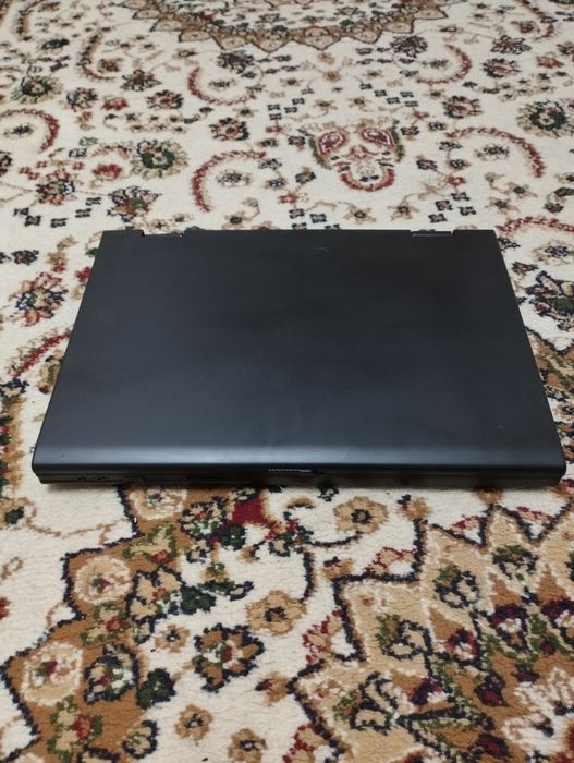 Ноутбук на запчасти