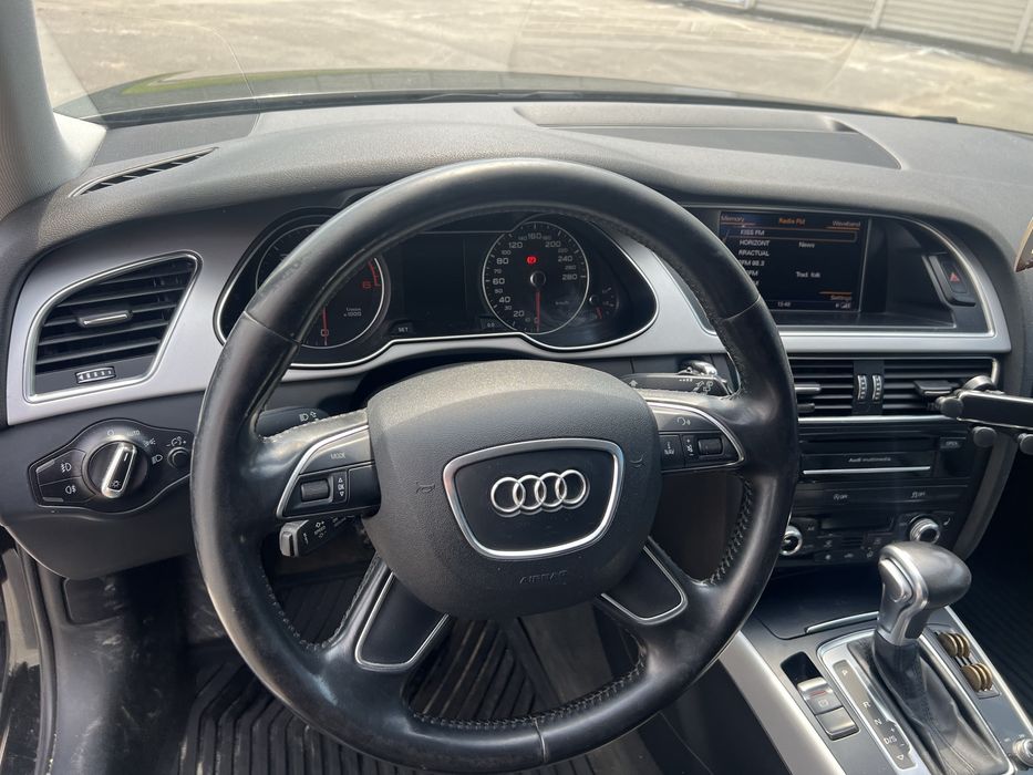 Audi A4 B8,5   2015  E6