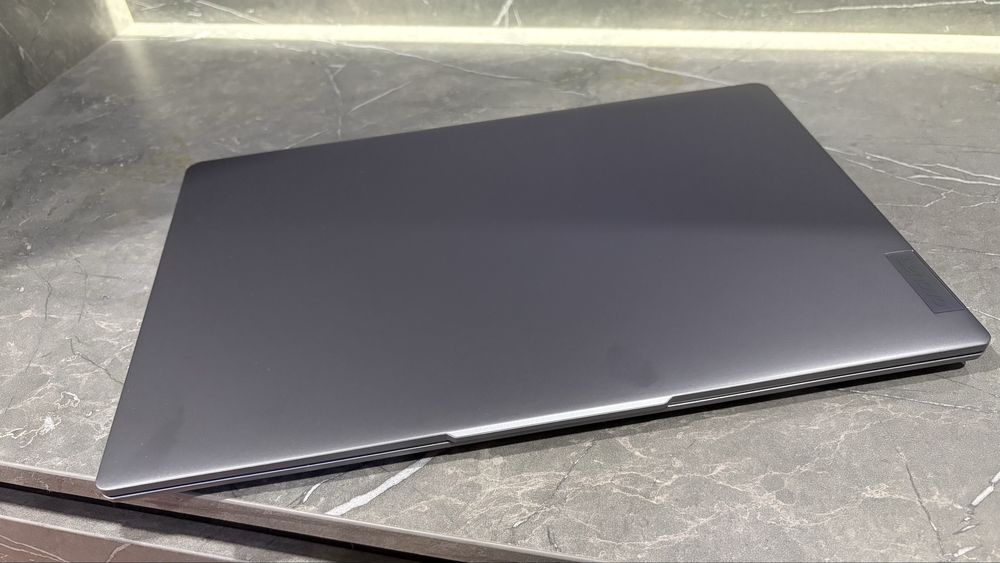 Ноутбук Lenovo ideapad slim 3