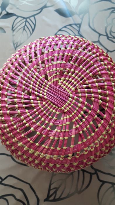 Ваза плетёная из Африки