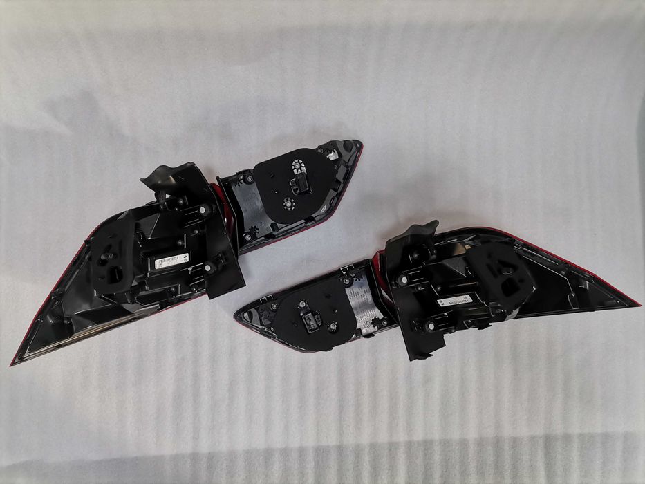 К-т Нови Оригинални Стопове IQ Light Matrix LED VW Tiguan 5NA