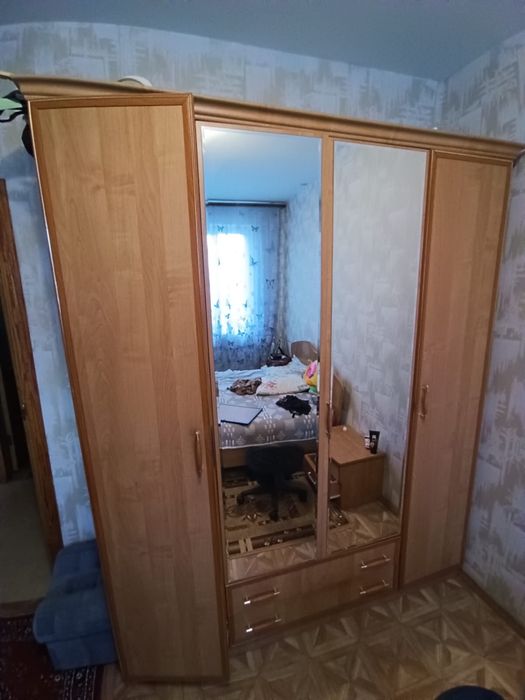 Шифоньер продается