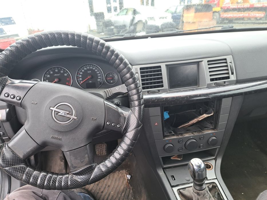 Опел Сигнум 2.2 16V на части !