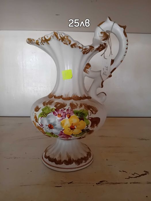 Чайници,супници,кашпи Басано  и Каподимонте