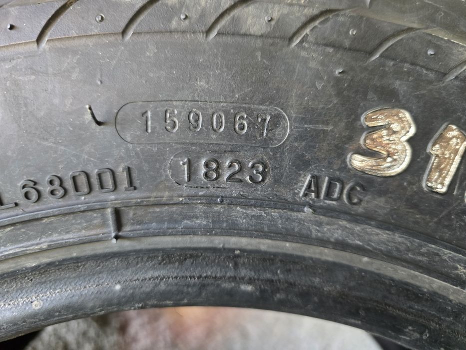 Vând CST 31,10.5R15